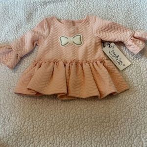 New with tags Pippa & Julie baby girl top light pink/peach size 12 months
